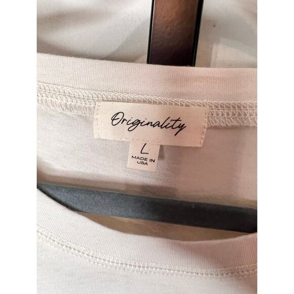 Originality Texas Hold ‘Em Playing Cards White Sequin Graphic Tee Size Large NWT - Picture 2 of 6